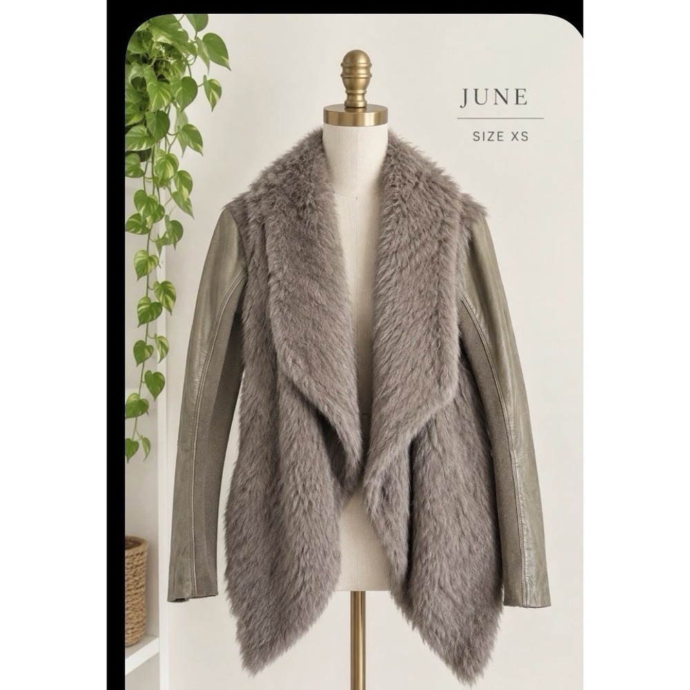 June Women's Brown Genuine Rabbit Fur With Wool blend  Wrap Size  XS